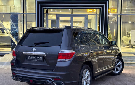 Toyota Highlander III, 2012 год, 1 750 000 рублей, 5 фотография