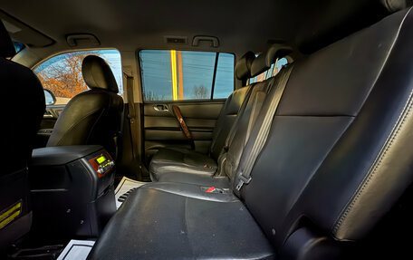 Toyota Highlander III, 2012 год, 1 750 000 рублей, 16 фотография