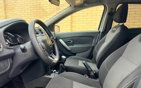 Renault Logan II, 2021 год, 990 000 рублей, 16 фотография