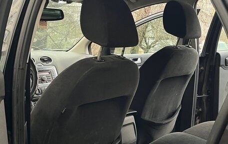 Ford Focus II рестайлинг, 2006 год, 320 000 рублей, 13 фотография