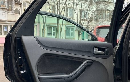 Ford Focus II рестайлинг, 2006 год, 320 000 рублей, 14 фотография