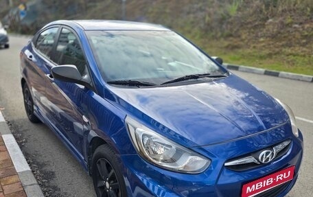 Hyundai Solaris II рестайлинг, 2013 год, 580 000 рублей, 3 фотография