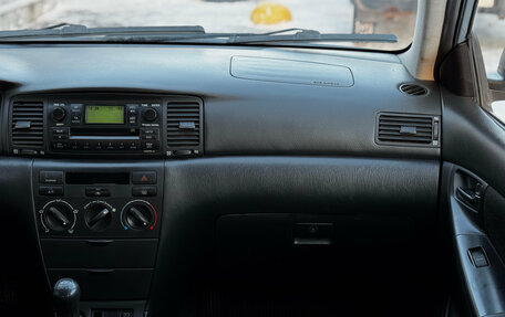 Toyota Corolla, 2004 год, 439 000 рублей, 17 фотография