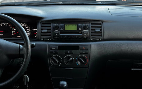 Toyota Corolla, 2004 год, 439 000 рублей, 18 фотография