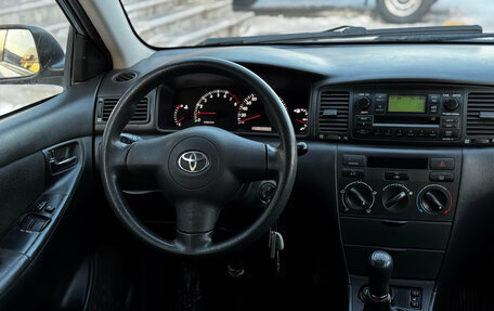 Toyota Corolla, 2004 год, 439 000 рублей, 16 фотография