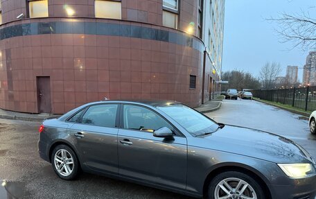 Audi A4, 2018 год, 2 150 000 рублей, 5 фотография