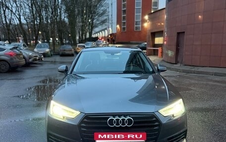 Audi A4, 2018 год, 2 150 000 рублей, 2 фотография