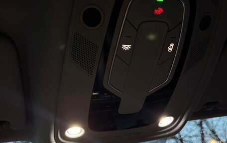 Audi A4, 2018 год, 2 150 000 рублей, 11 фотография