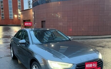 Audi A4, 2018 год, 2 150 000 рублей, 3 фотография