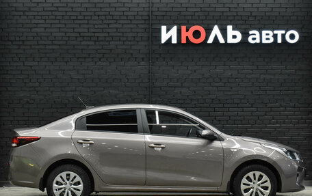 KIA Rio IV, 2018 год, 1 480 000 рублей, 10 фотография
