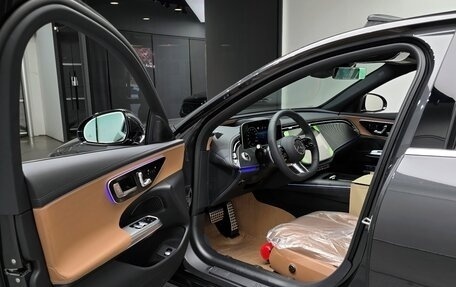 Mercedes-Benz E-Класс, 2025 год, 7 800 000 рублей, 13 фотография