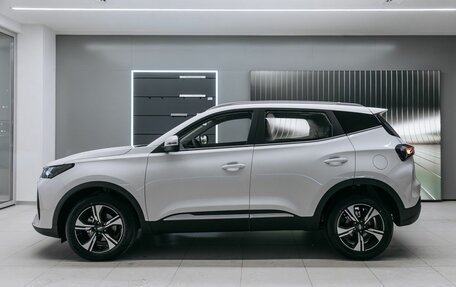 Chery Tiggo 4 I рестайлинг, 2025 год, 2 370 000 рублей, 7 фотография