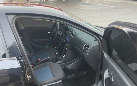 Volkswagen Polo VI (EU Market), 2013 год, 800 000 рублей, 5 фотография