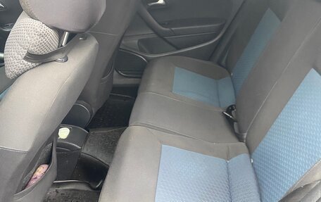 Volkswagen Polo VI (EU Market), 2013 год, 800 000 рублей, 9 фотография