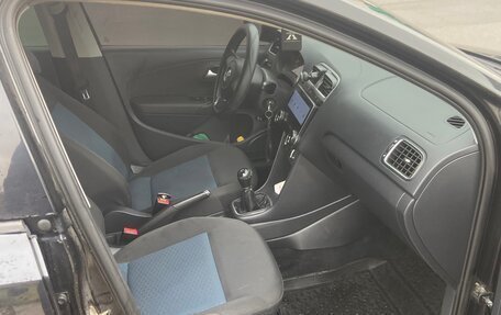 Volkswagen Polo VI (EU Market), 2013 год, 800 000 рублей, 6 фотография