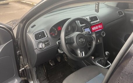 Volkswagen Polo VI (EU Market), 2013 год, 800 000 рублей, 7 фотография