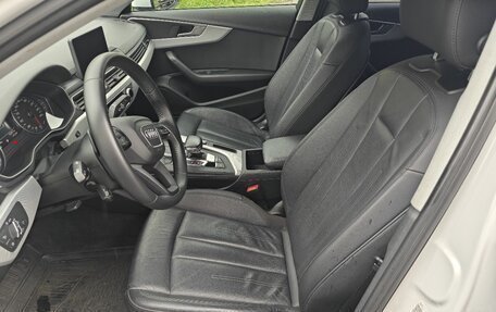 Audi A4, 2019 год, 2 630 000 рублей, 13 фотография