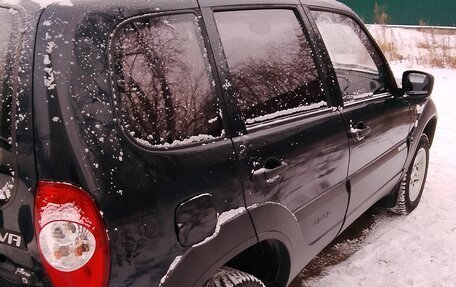 Chevrolet Niva I рестайлинг, 2012 год, 530 000 рублей, 3 фотография