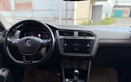 Volkswagen Tiguan II, 2019 год, 2 450 000 рублей, 13 фотография