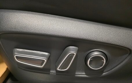 Toyota Highlander, 2025 год, 6 190 000 рублей, 20 фотография