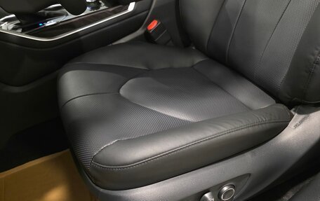 Toyota Highlander, 2025 год, 6 190 000 рублей, 19 фотография