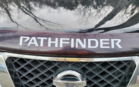 Nissan Pathfinder, 2010 год, 1 700 000 рублей, 1 фотография