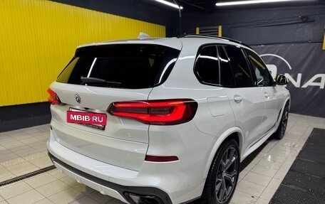 BMW X5, 2022 год, 8 250 000 рублей, 2 фотография