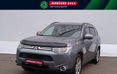 Mitsubishi Outlander III рестайлинг 3, 2012 год, 880 000 рублей, 1 фотография