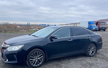 Toyota Camry, 2015 год, 1 950 000 рублей, 10 фотография