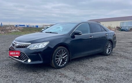 Toyota Camry, 2015 год, 1 950 000 рублей, 11 фотография