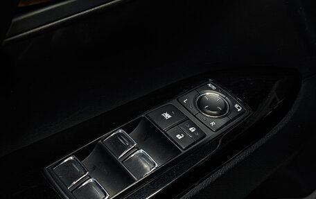 Lexus LX III, 2015 год, 6 399 990 рублей, 20 фотография