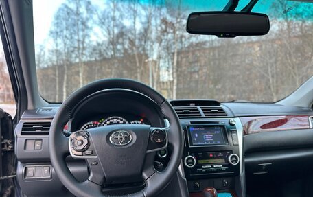 Toyota Camry, 2013 год, 1 660 000 рублей, 9 фотография