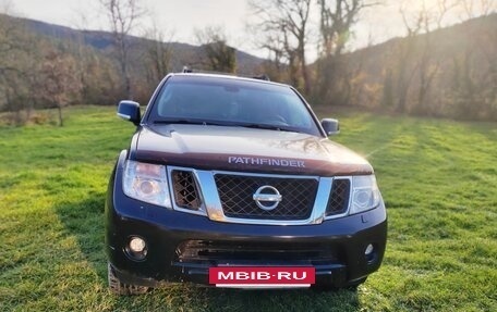 Nissan Pathfinder, 2010 год, 1 700 000 рублей, 8 фотография