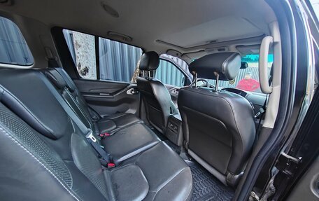 Nissan Pathfinder, 2010 год, 1 700 000 рублей, 23 фотография