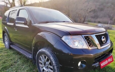 Nissan Pathfinder, 2010 год, 1 700 000 рублей, 10 фотография