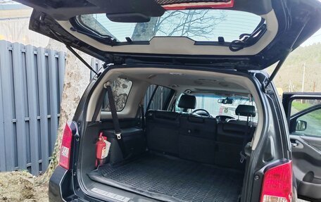 Nissan Pathfinder, 2010 год, 1 700 000 рублей, 33 фотография