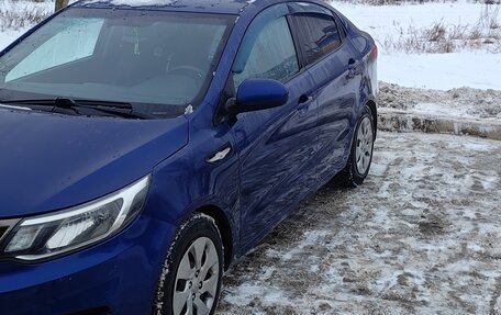 KIA Rio III рестайлинг, 2016 год, 992 000 рублей, 2 фотография