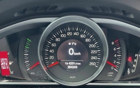 Volvo V40 Cross Country I, 2013 год, 995 000 рублей, 12 фотография