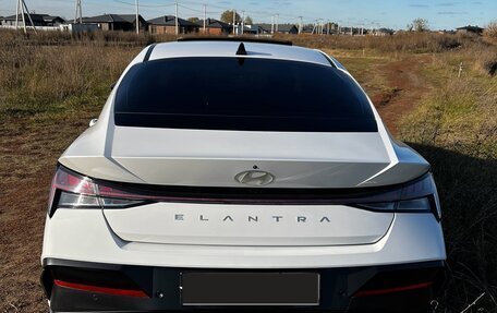 Hyundai Elantra, 2024 год, 2 100 000 рублей, 5 фотография