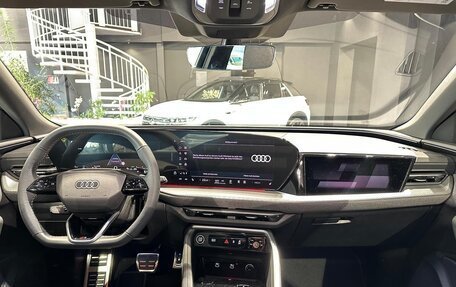 Audi Q5, 2025 год, 10 990 000 рублей, 10 фотография