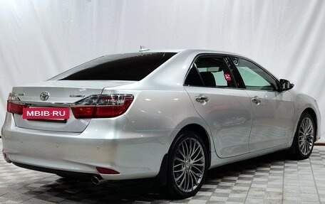 Toyota Camry, 2015 год, 1 650 000 рублей, 5 фотография