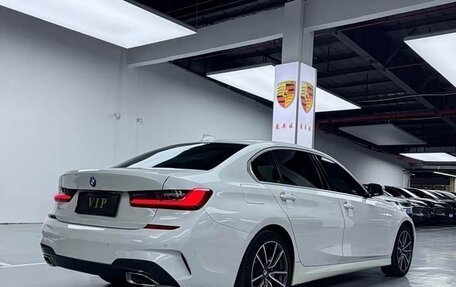 BMW 3 серия, 2021 год, 2 388 000 рублей, 9 фотография