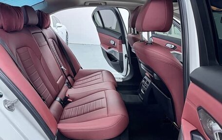 BMW 3 серия, 2021 год, 2 388 000 рублей, 16 фотография