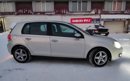 Volkswagen Golf VI, 2011 год, 890 000 рублей, 3 фотография