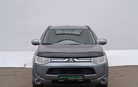 Mitsubishi Outlander III рестайлинг 3, 2012 год, 880 000 рублей, 2 фотография