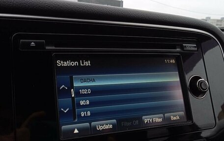 Mitsubishi Outlander III рестайлинг 3, 2012 год, 880 000 рублей, 14 фотография