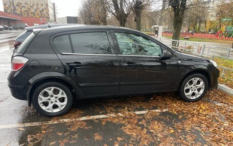 Opel Astra H, 2006 год, 400 000 рублей, 1 фотография