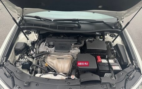 Toyota Camry, 2017 год, 2 270 000 рублей, 16 фотография