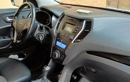 Hyundai Santa Fe III рестайлинг, 2014 год, 1 880 000 рублей, 12 фотография