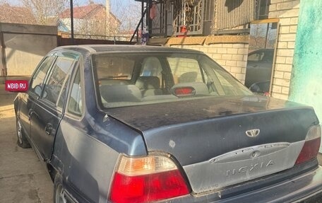 Daewoo Nexia I рестайлинг, 2003 год, 110 000 рублей, 3 фотография
